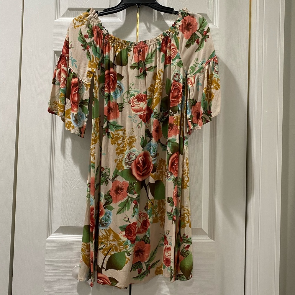Over the shoulder dress